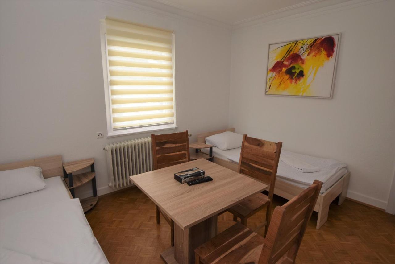 Nuertingen Zimmer Eksteriør bilde