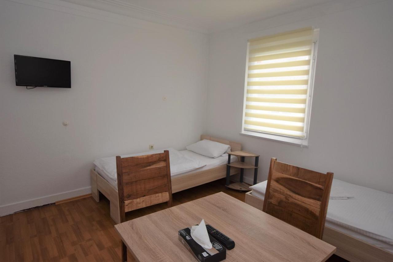 Nuertingen Zimmer Eksteriør bilde